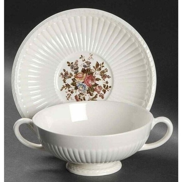 Vintage Wedgwood Edme Conway Cream Soup Bowl Footed  & Saucer VG Condition - Picture 1 of 4